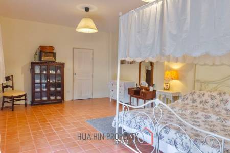 Baan Chai Ley 5 Bedroom Villa In Sam Roi Yot
