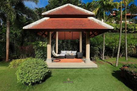 4 Bedroom 600 SQ.M Villa at Naiharn Baan Bua