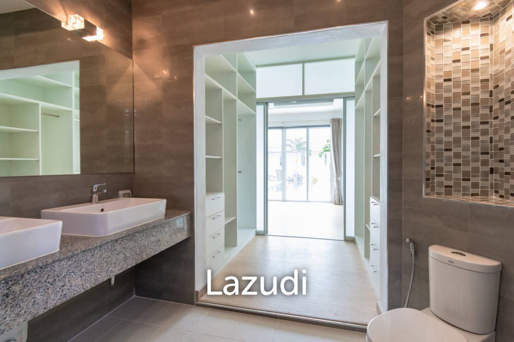 หรูหรา 3 ห้องนอน วิลล่าสระว่ายน้ำส่วนตัวที่หัวหิน