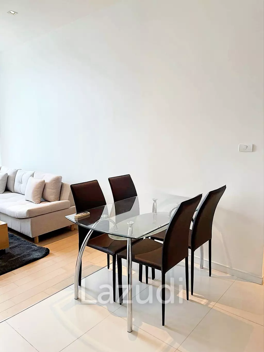 73 sqm 2 Bedroom Condo on High Floor at Eight Thonglor Residence Bangkok