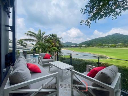 Black Mountain: 4-Story Townhouse Corner Unit