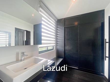 ฺBlack Mountain: 4-Strory Townhouse Corner Unit