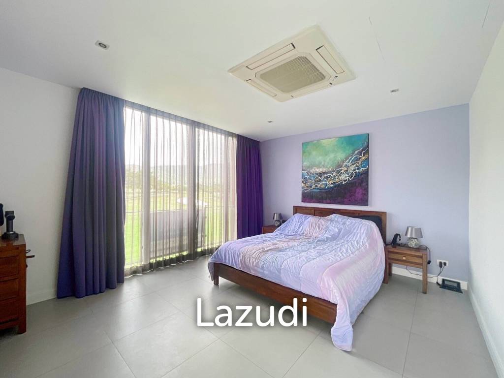 ฺBlack Mountain: 4-Strory Townhouse Corner Unit