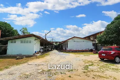 Land and Comercial Business for sale