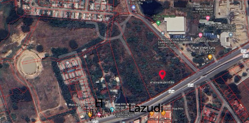 14 Rai Land Plot On The Main Road Close To Town