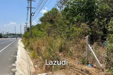 14 Rai Land Plot On The Main Road Close To Town
