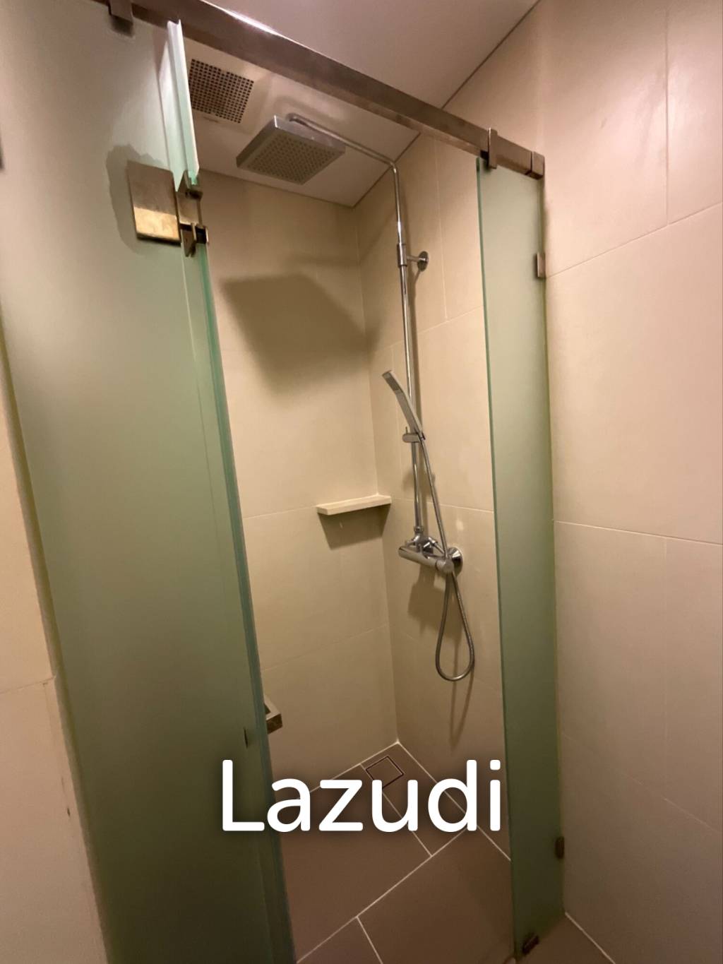 2 Bed 2 Bath 55 SQ.M The Lumpini 24