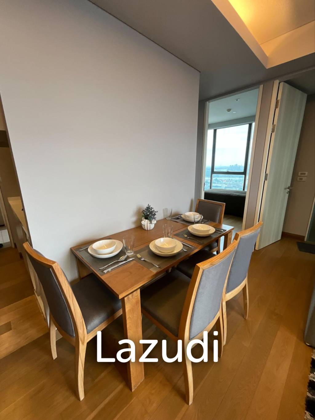 2 Bed 2 Bath 55 SQ.M The Lumpini 24