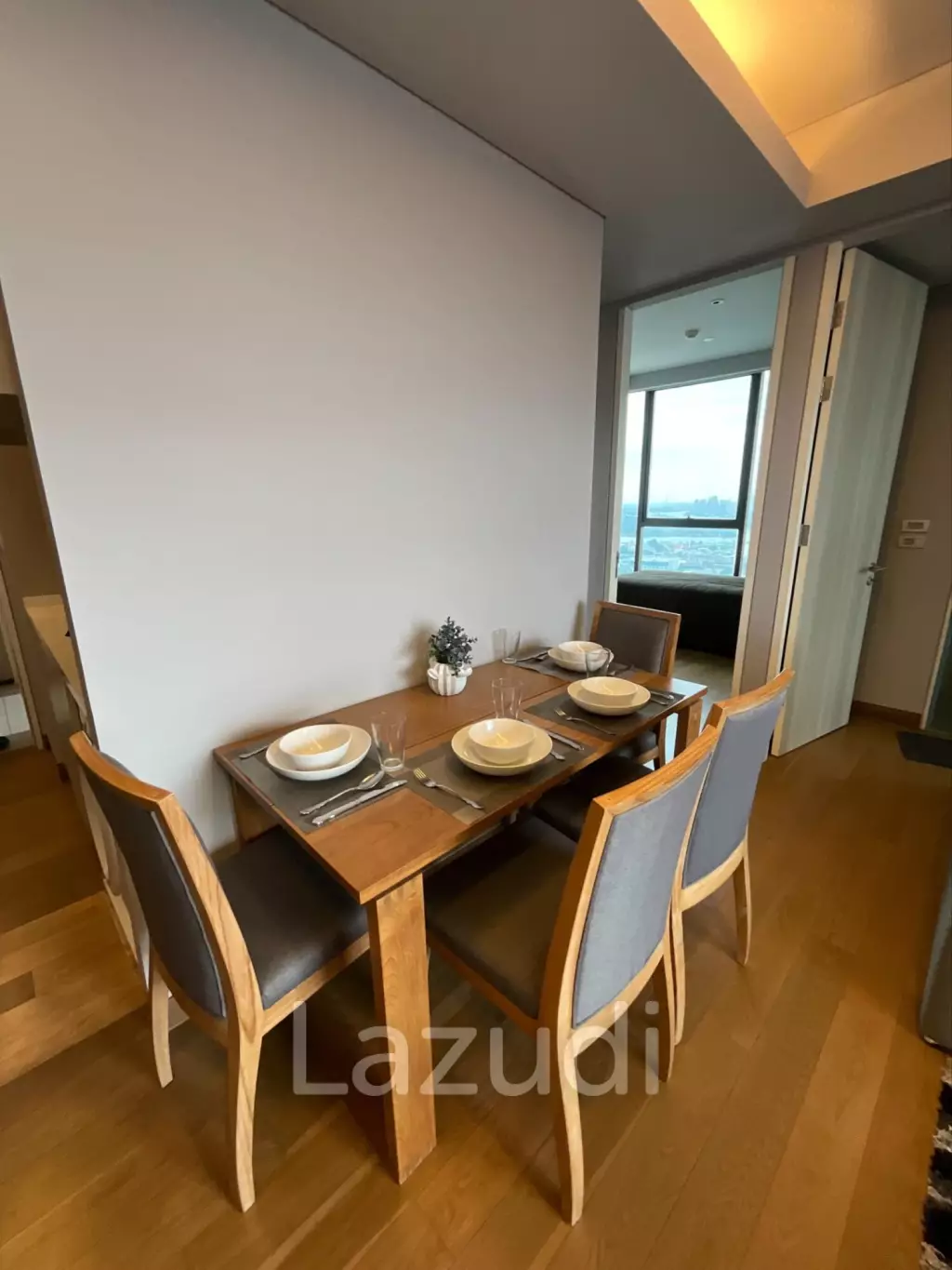 2 Bed 2 Bath 55 SQ.M The Lumpini 24