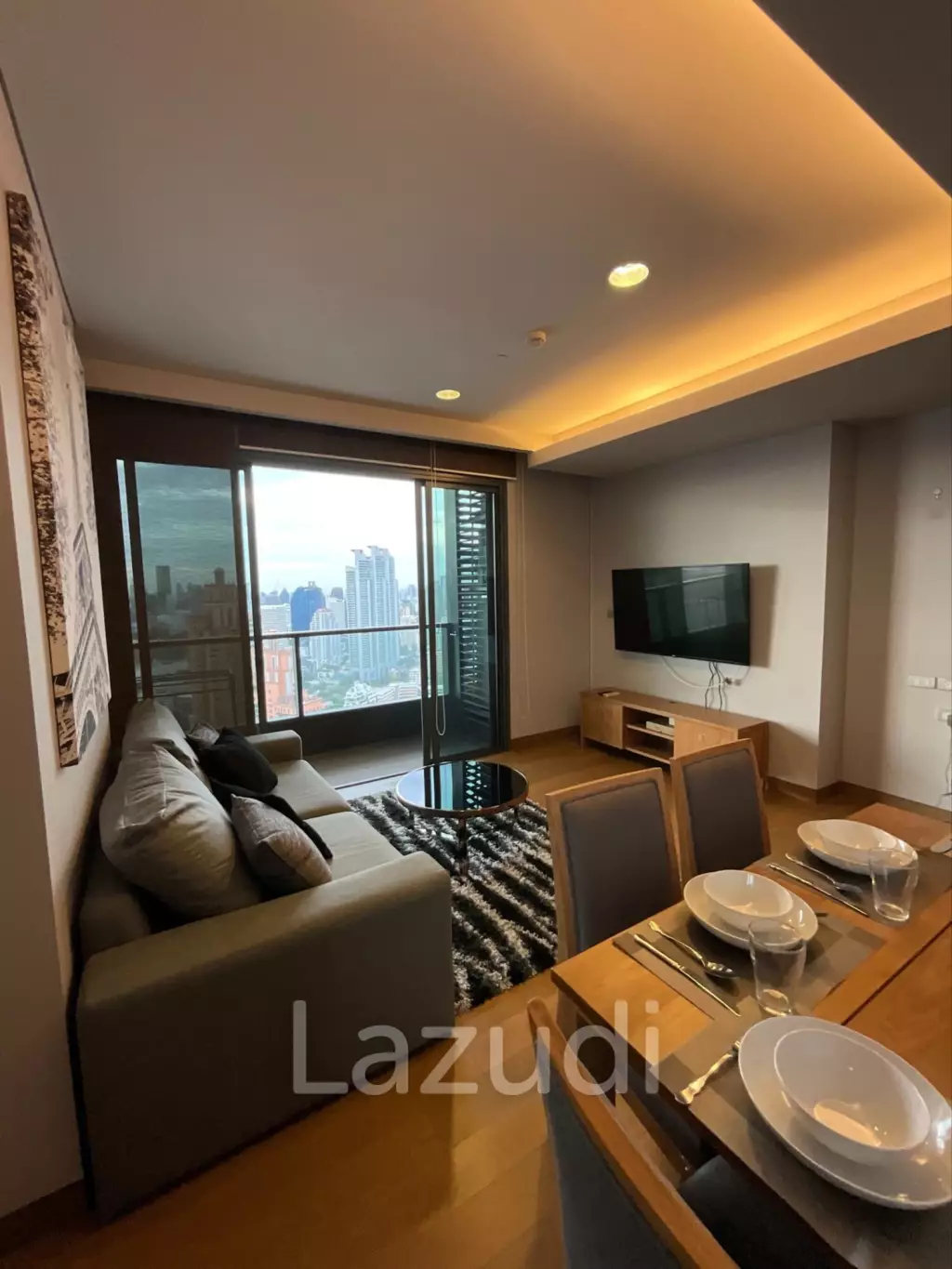2 Bed 2 Bath 55 SQ.M The Lumpini 24