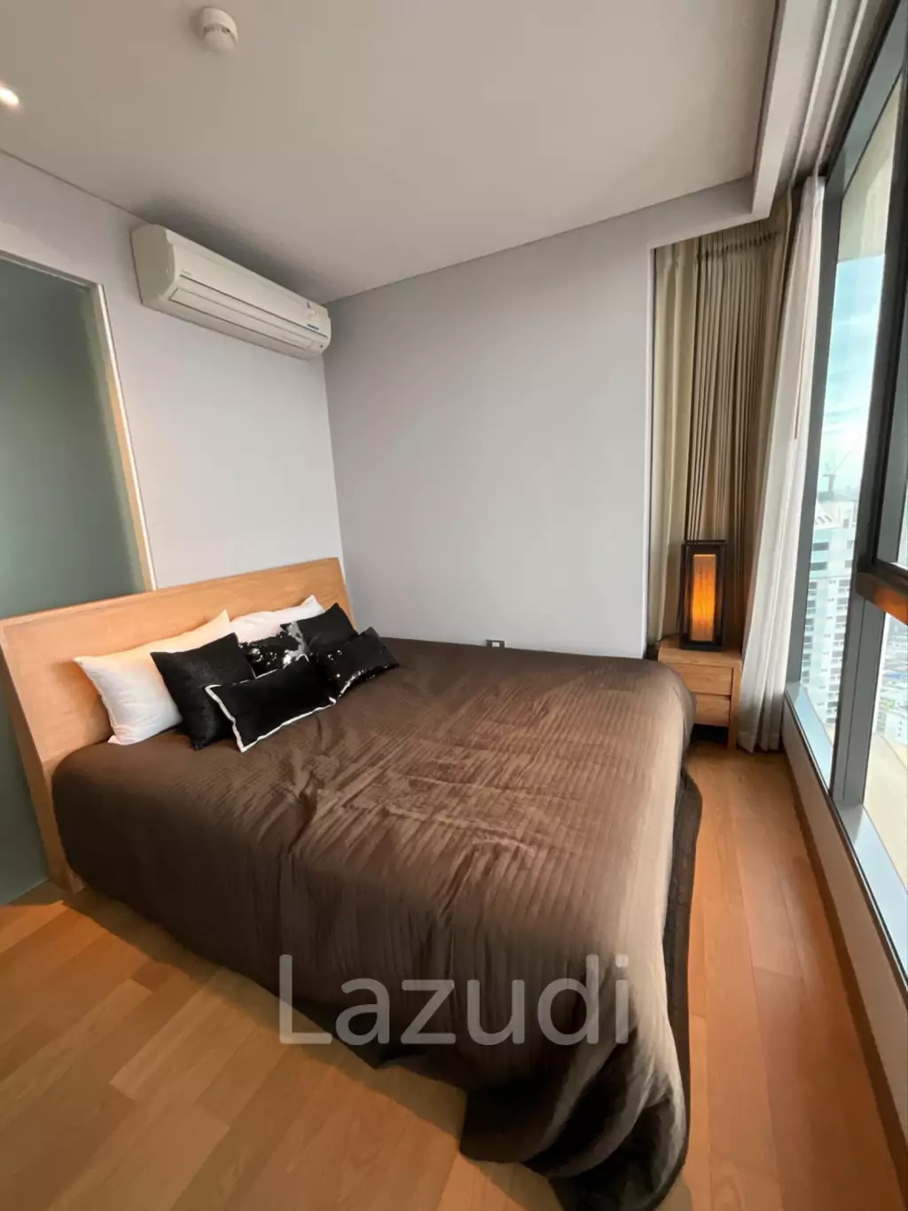 2 Bed 2 Bath 55 SQ.M The Lumpini 24