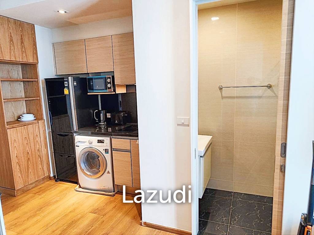 1 Bed 1 Bath 30 SQ.M Park Origin Phromphong