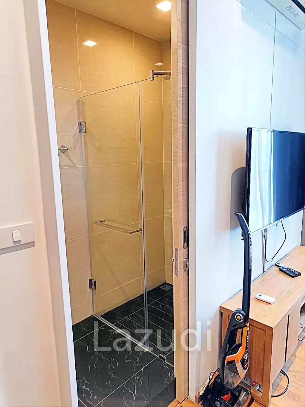 1 Bed 1 Bath 30 SQ.M Park Origin Phromphong