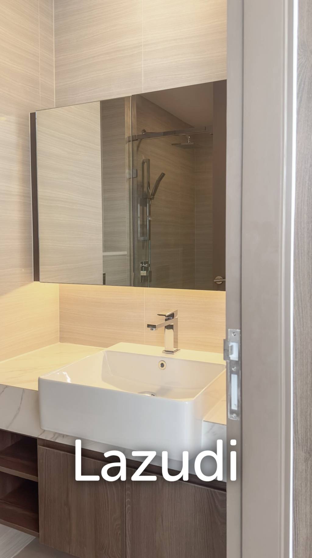 1 Bed 1 Bath 32 SQ.M Park Origin Thonglor