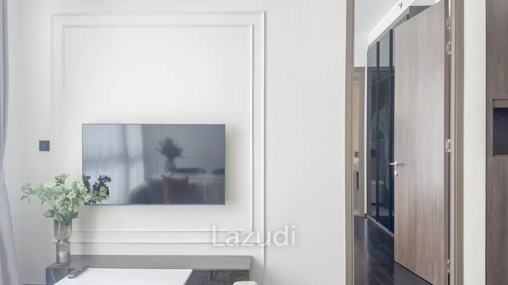 1 Bed 1 Bath 32 SQ.M Park Origin Thonglor
