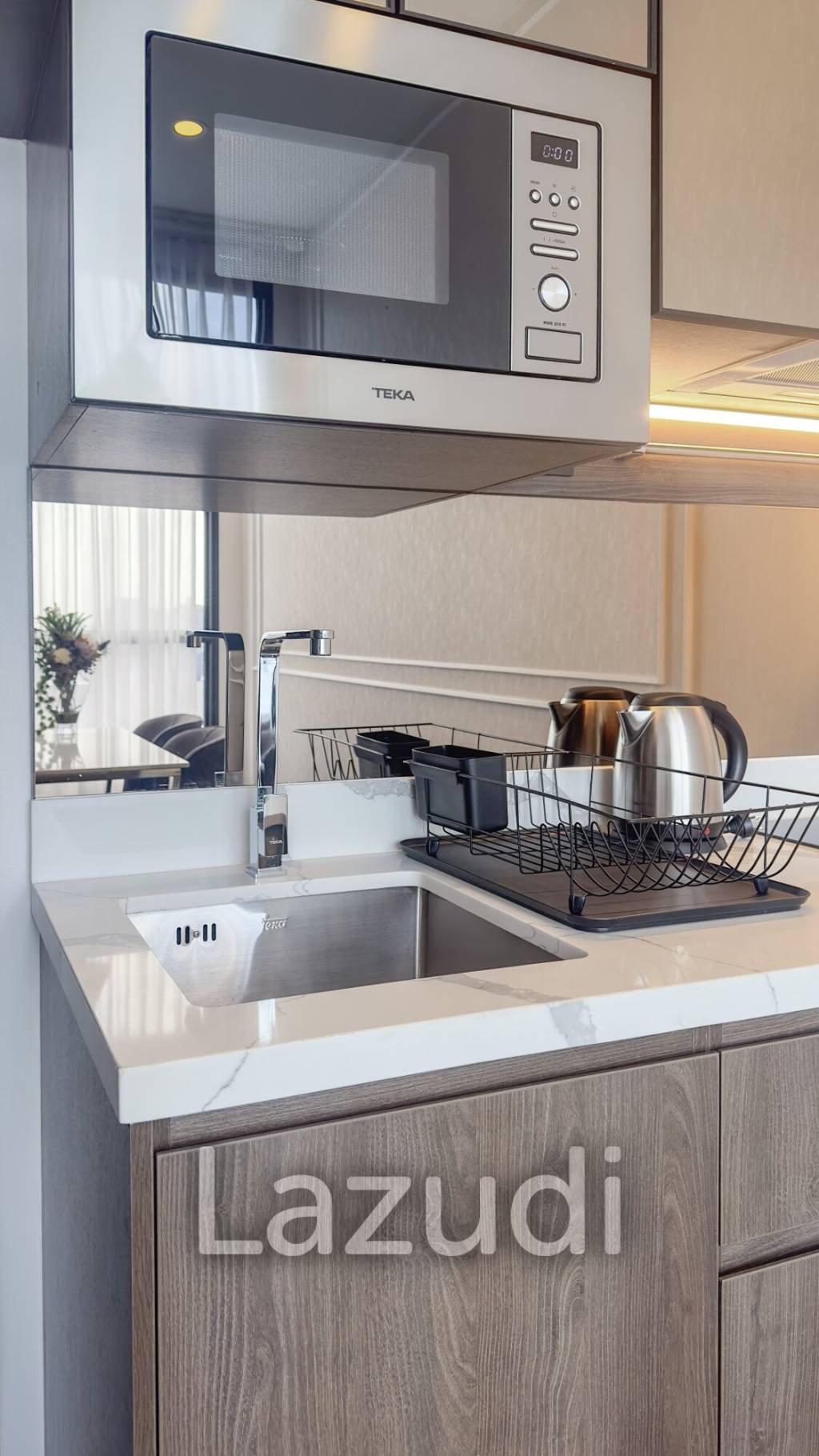 1 Bed 1 Bath 32 SQ.M Park Origin Thonglor