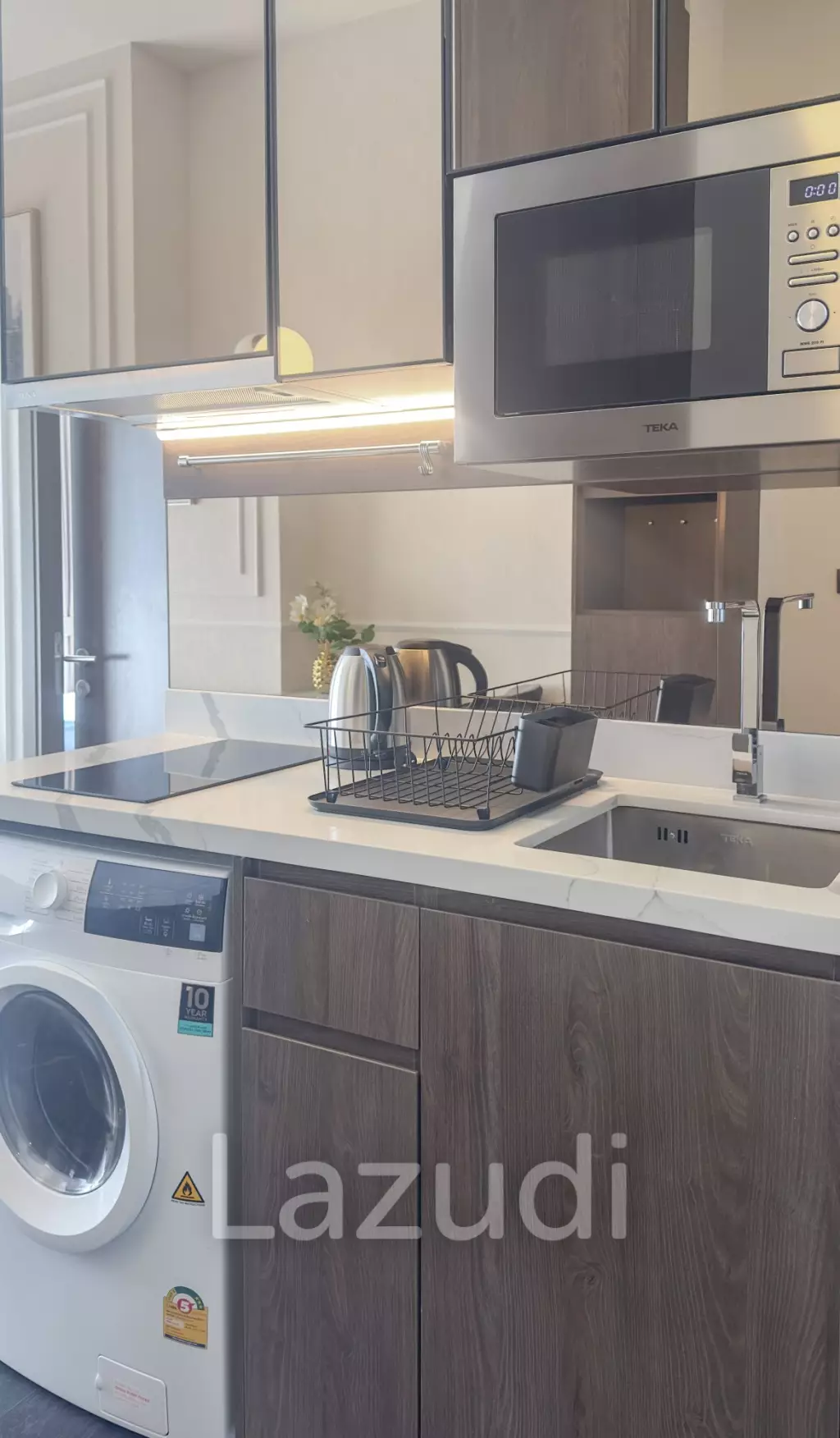 1 Bed 1 Bath 32 SQ.M Park Origin Thonglor