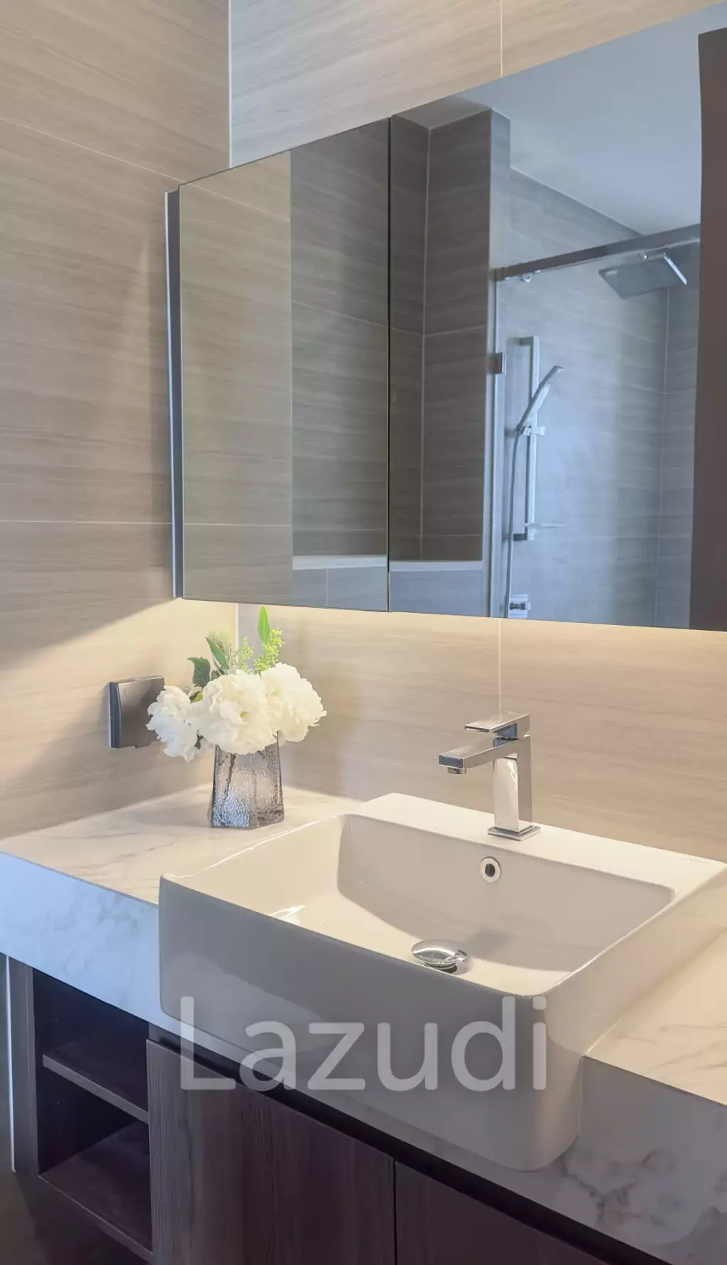 1 Bed 1 Bath 32 SQ.M Park Origin Thonglor