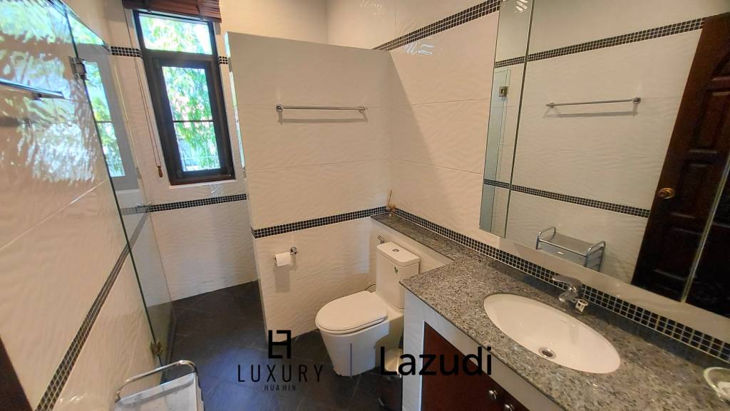 600 metro cuadrado 3 ` 2 Baño Villa de Venta