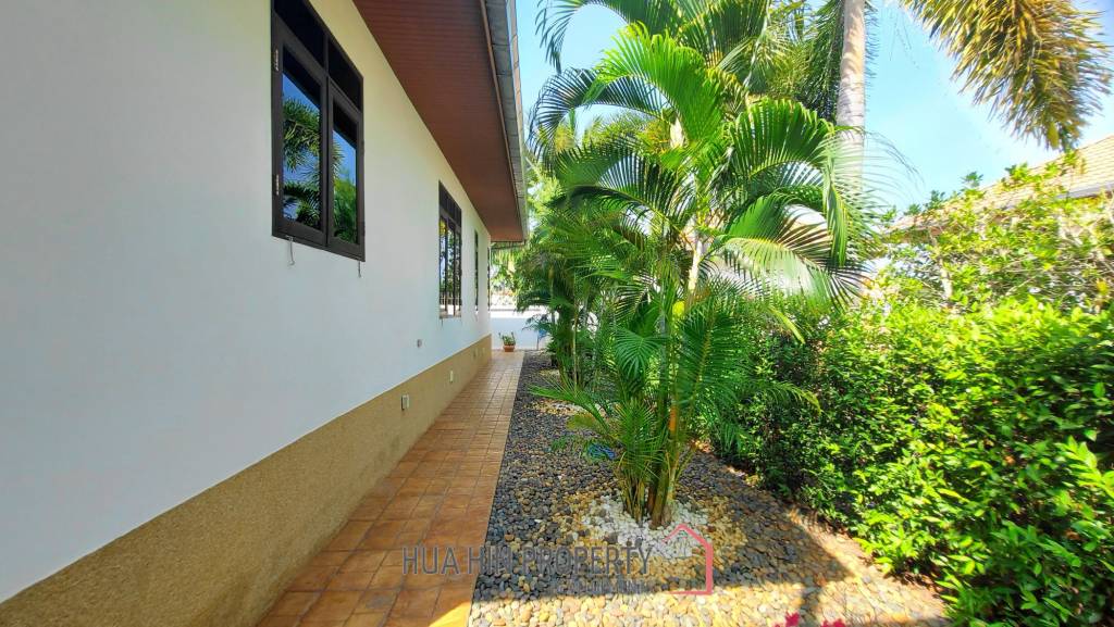 Manora Village III : 3 Bed 2 Bath Pool Villa