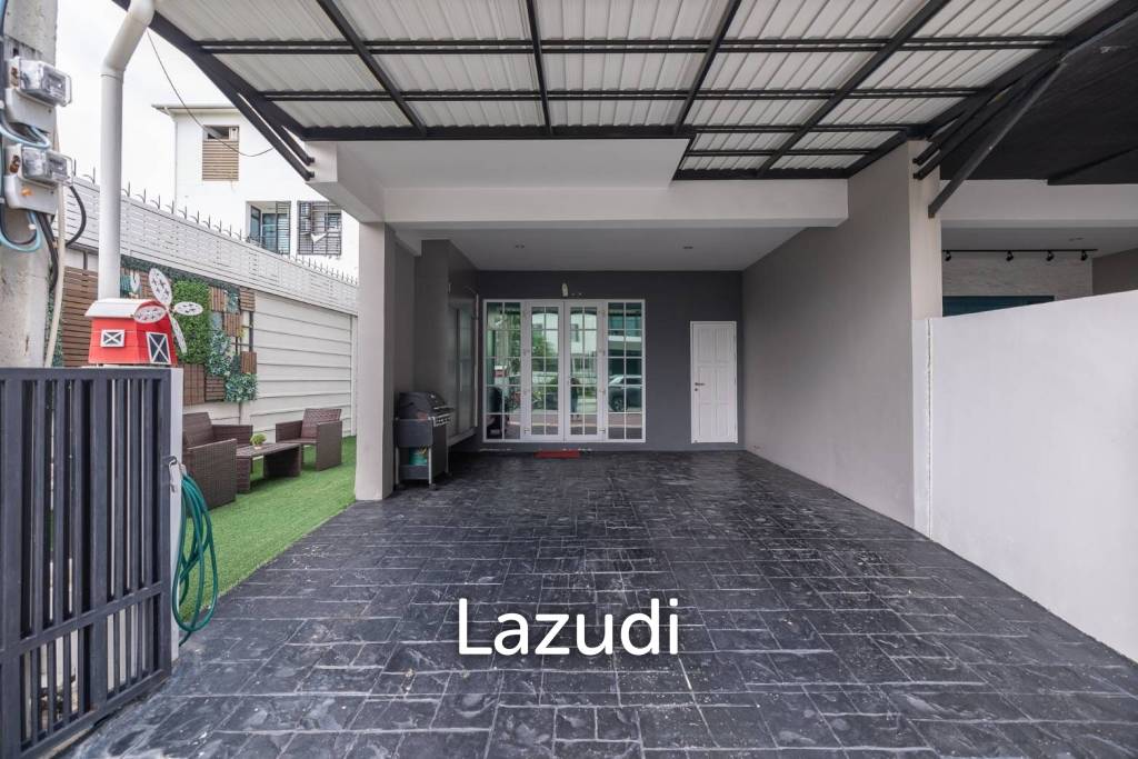 3 Bed 3 Bath 280 SQ.M Bless town Sukhumvit 50