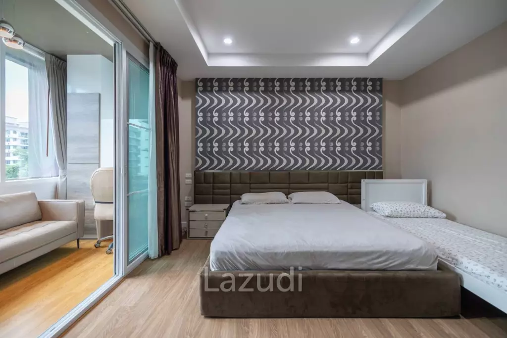 3 Bed 3 Bath 280 SQ.M Bless town Sukhumvit 50