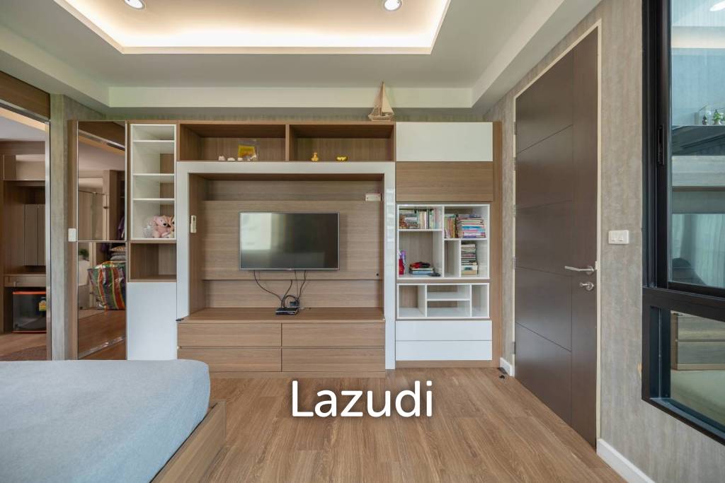 3 Bed 3 Bath 280 SQ.M Bless town Sukhumvit 50