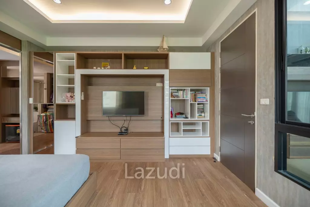 3 Bed 3 Bath 280 SQ.M Bless town Sukhumvit 50