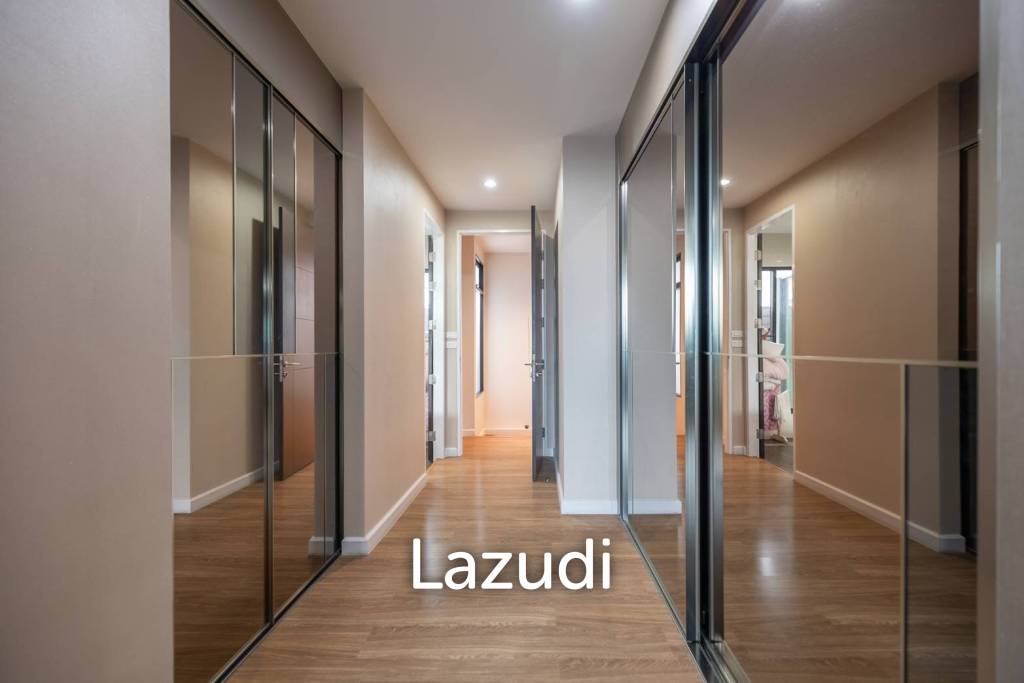 3 Bed 3 Bath 280 SQ.M Bless town Sukhumvit 50