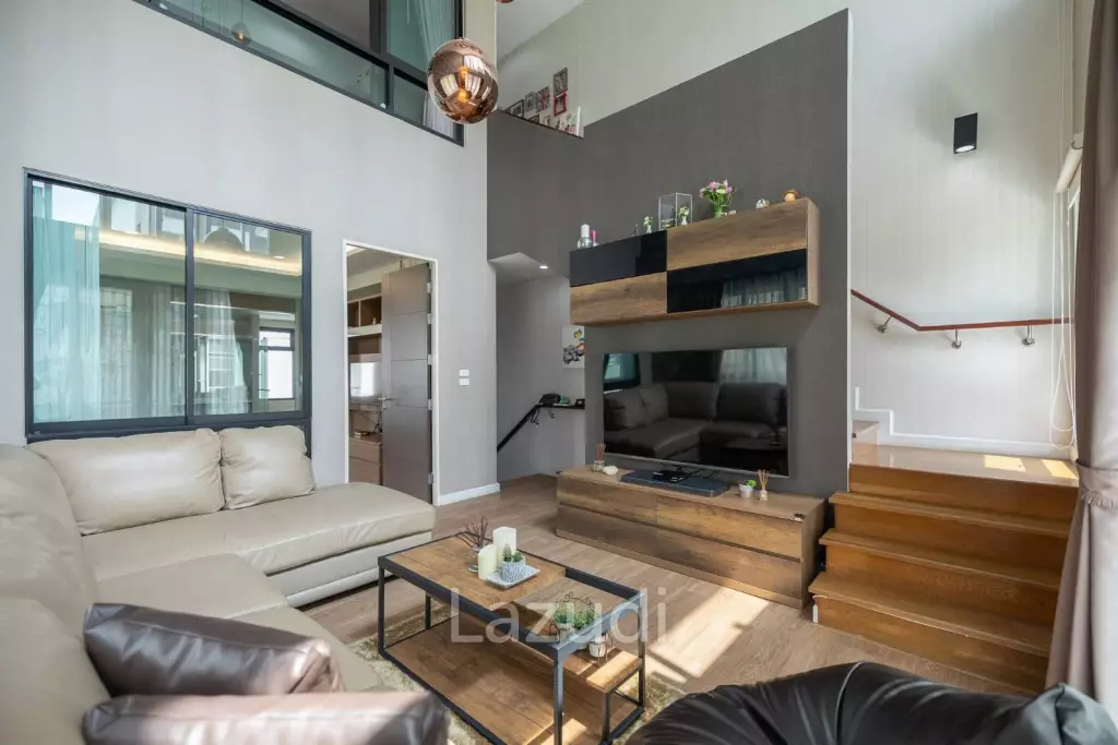 3 Bed 3 Bath 280 SQ.M Bless town Sukhumvit 50