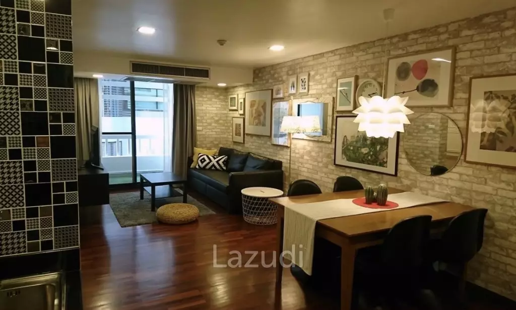 62 sqm stylish 1 bedroom condo on 4th floor in Khlong Tan Nuea Bangkok