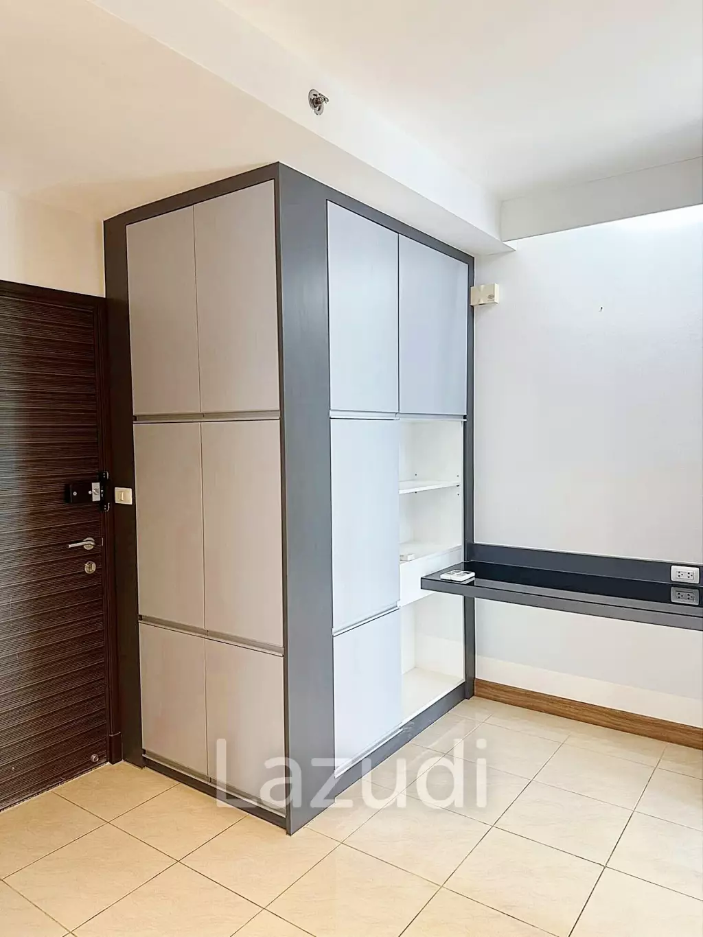 2 Bed 70 SQ.M Supalai Park Ekkamai-Thonglor