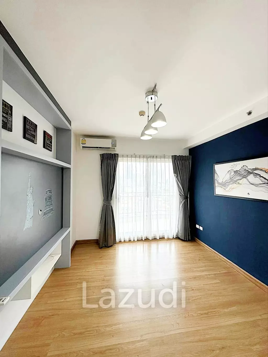 2 Bed 70 SQ.M Supalai Park Ekkamai-Thonglor
