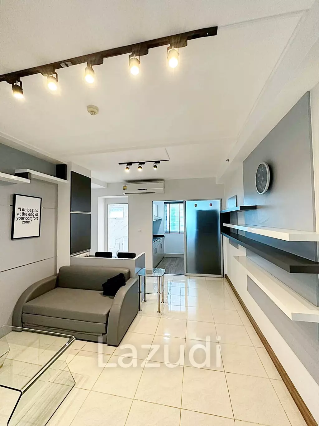 2 Bed 70 SQ.M Supalai Park Ekkamai-Thonglor