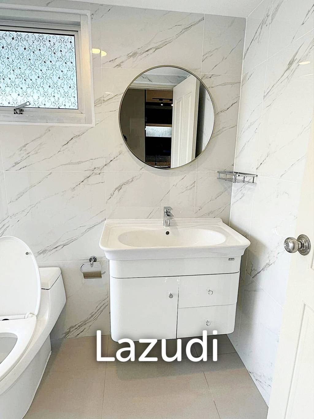 2 Bed 70 SQ.M Supalai Park Ekkamai-Thonglor