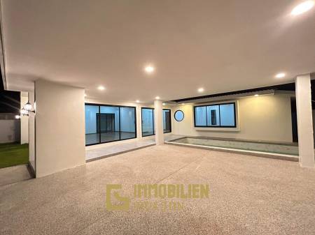 Freistehende Pool Villa im nordischen Stil mit 3 Schlafzimmern