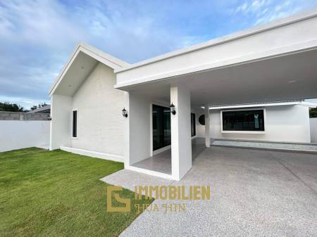 Freistehende Pool Villa im nordischen Stil mit 3 Schlafzimmern