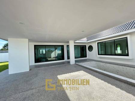 Freistehende Pool Villa im nordischen Stil mit 3 Schlafzimmern
