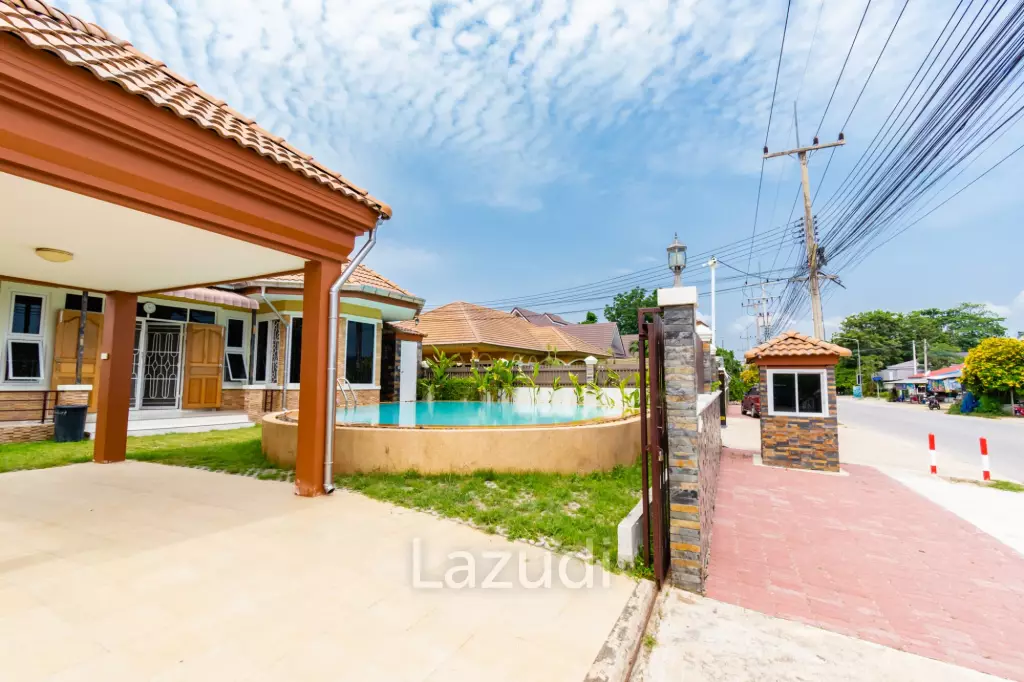 Nice design 4 Bed Pool villa at Cha-am
