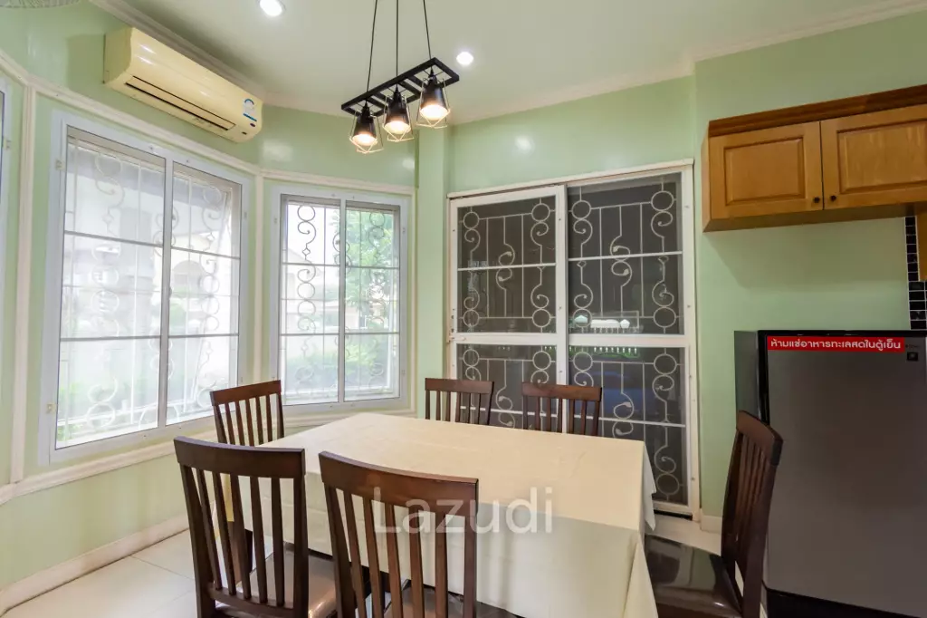 Nice design 4 Bed Pool villa at Cha-am