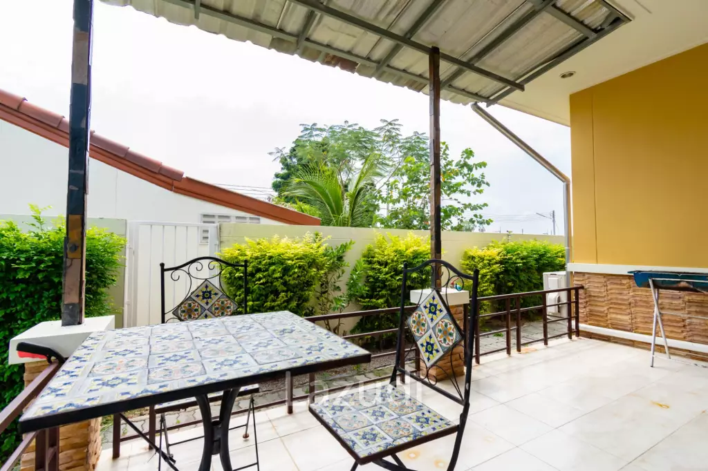 Nice design 4 Bed Pool villa at Cha-am