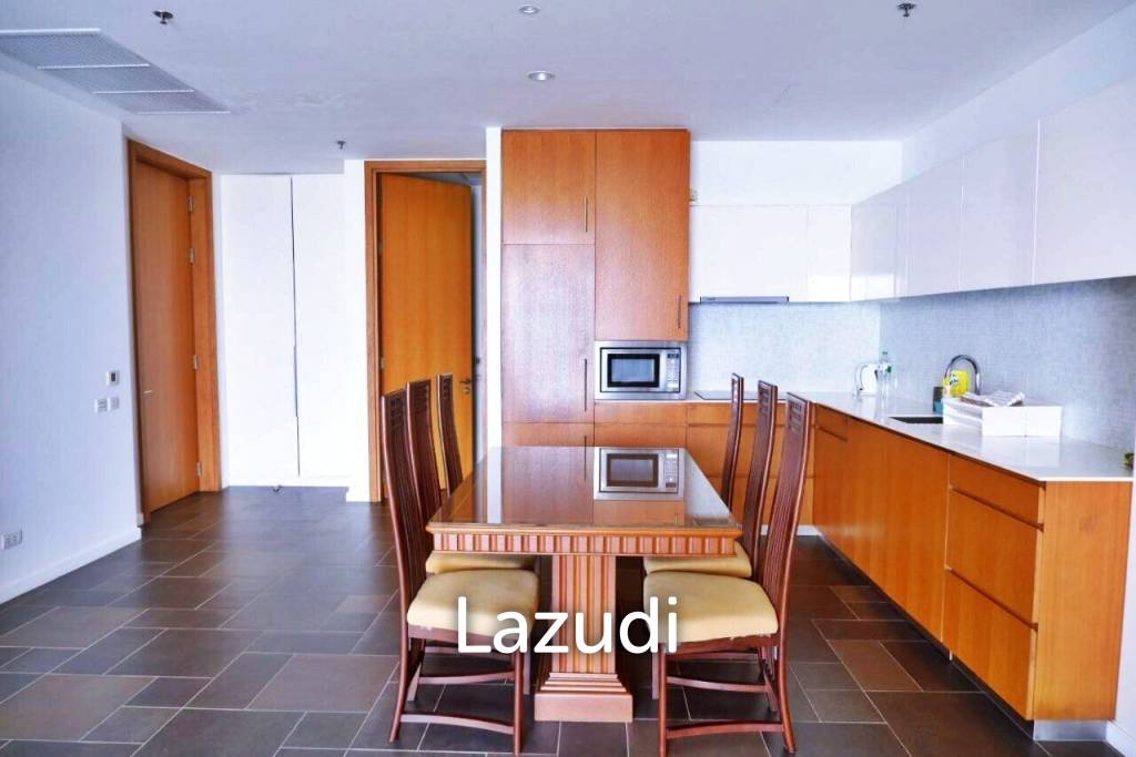 2 Beds 2 Baths 103 SQ.M  Northpoint Condominium