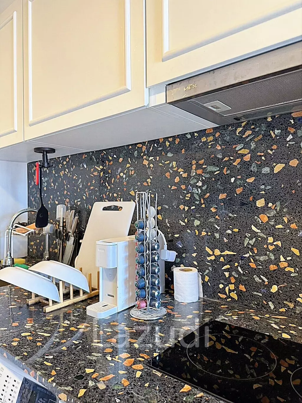 1 Bed 1 Bath 31 SQ.M THE BASE Sukhumvit 50