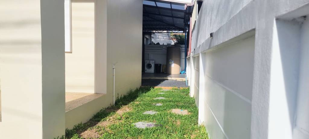 2 beds 2 baths Semi House near Phuket town