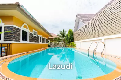 Great Value 3 Bed Pool Villa at Cha-am