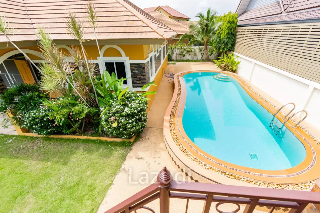 Great Value 3 Bed Pool Villa at Cha-am