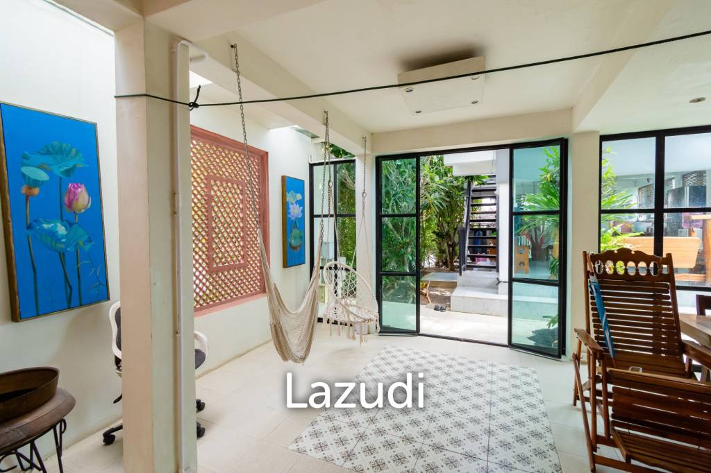 Дом 1,600 кв.м. 7 Кровать 