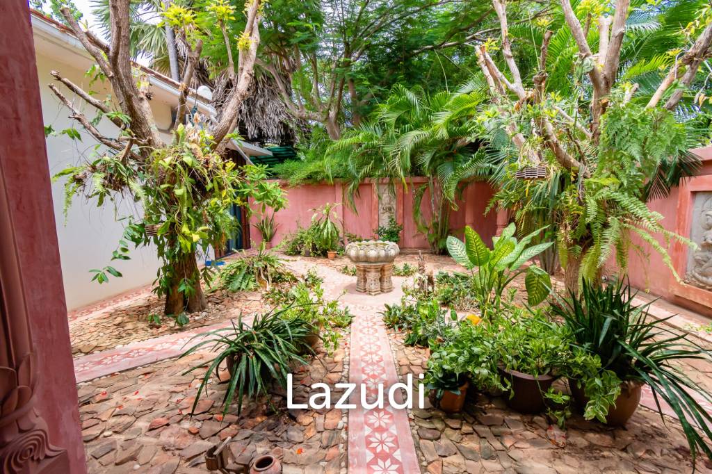 Дом 1,600 кв.м. 7 Кровать 