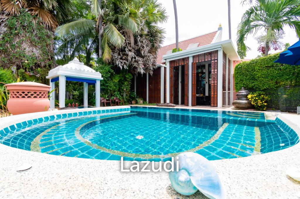 Дом 1,600 кв.м. 7 Кровать 