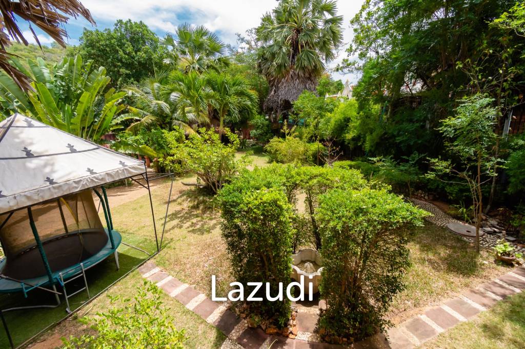 Дом 1,600 кв.м. 7 Кровать 